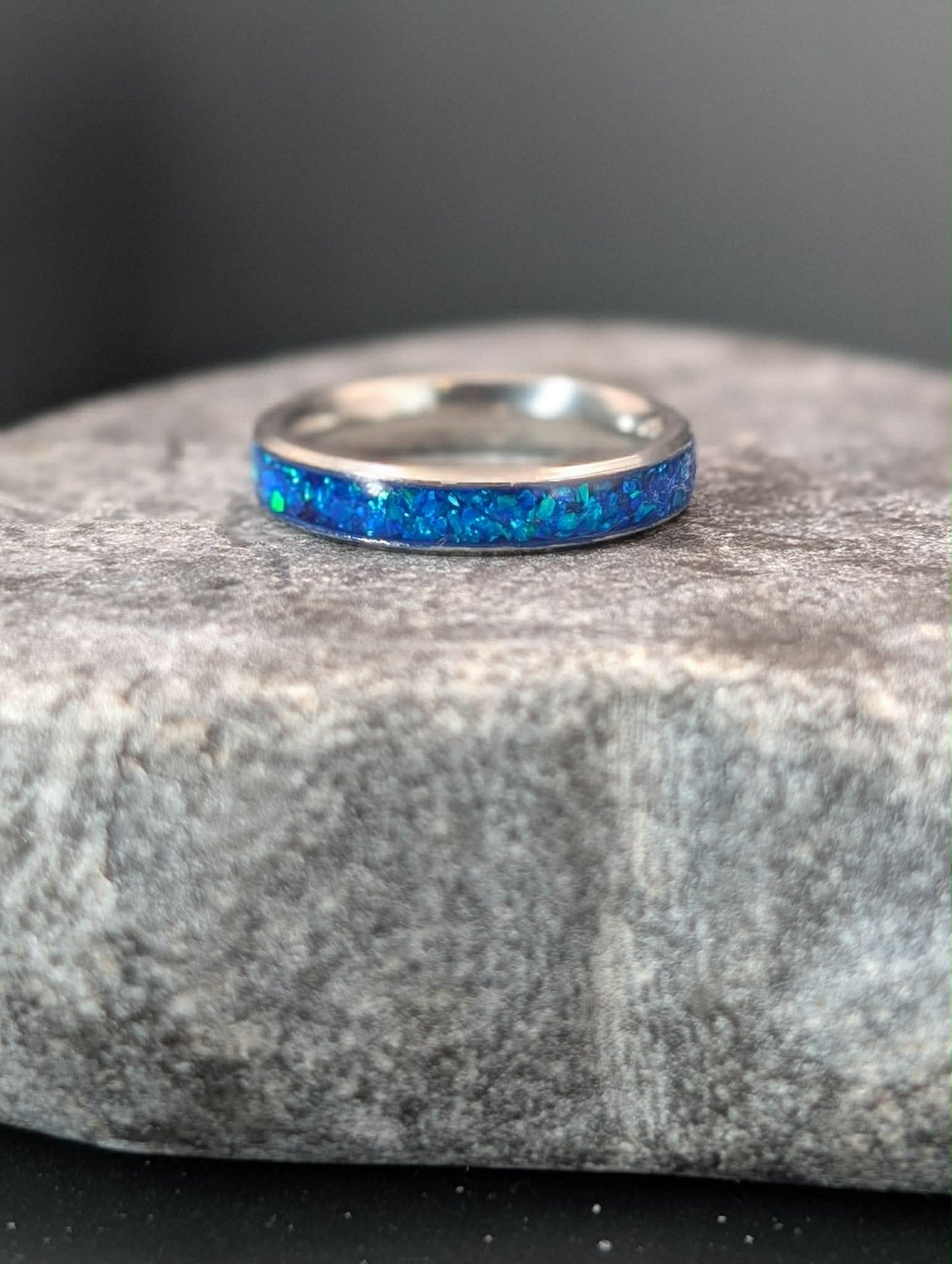 Ladies Ocean Promise Channel Ring (TC)