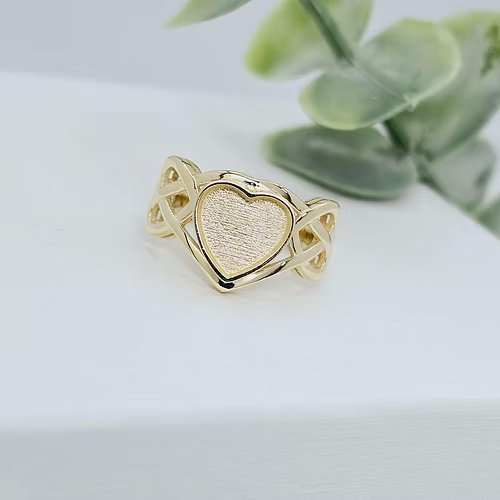 9ct Gold Celtic Heart Ring