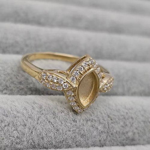 9ct Gold Princess Marquise Ring