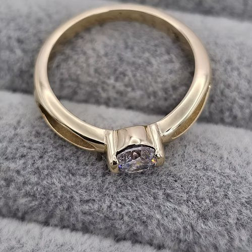 9ct Gold Timeless Solitaire Ring