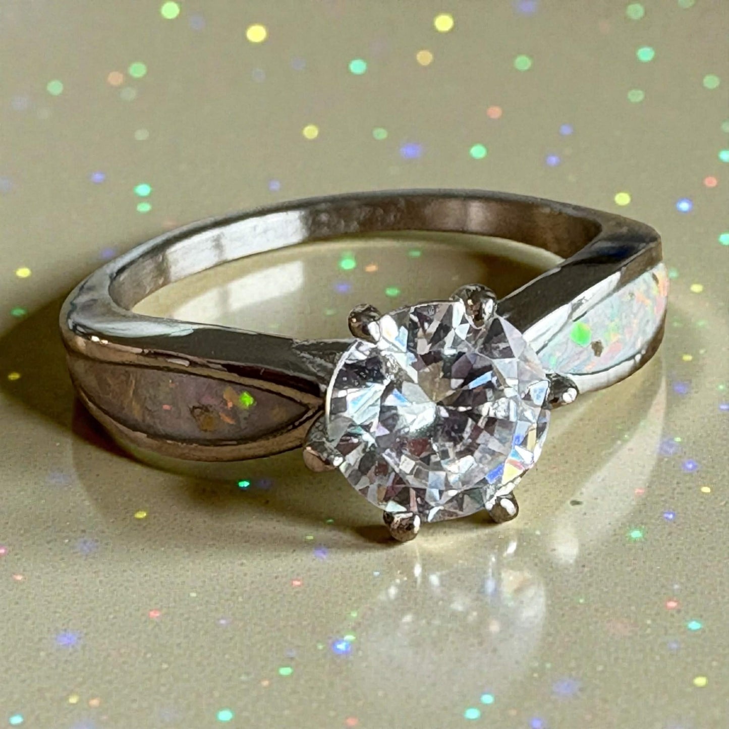 Forever Yours Stainless Steel Solitaire Ring, suitable for 2 sets of ashes.