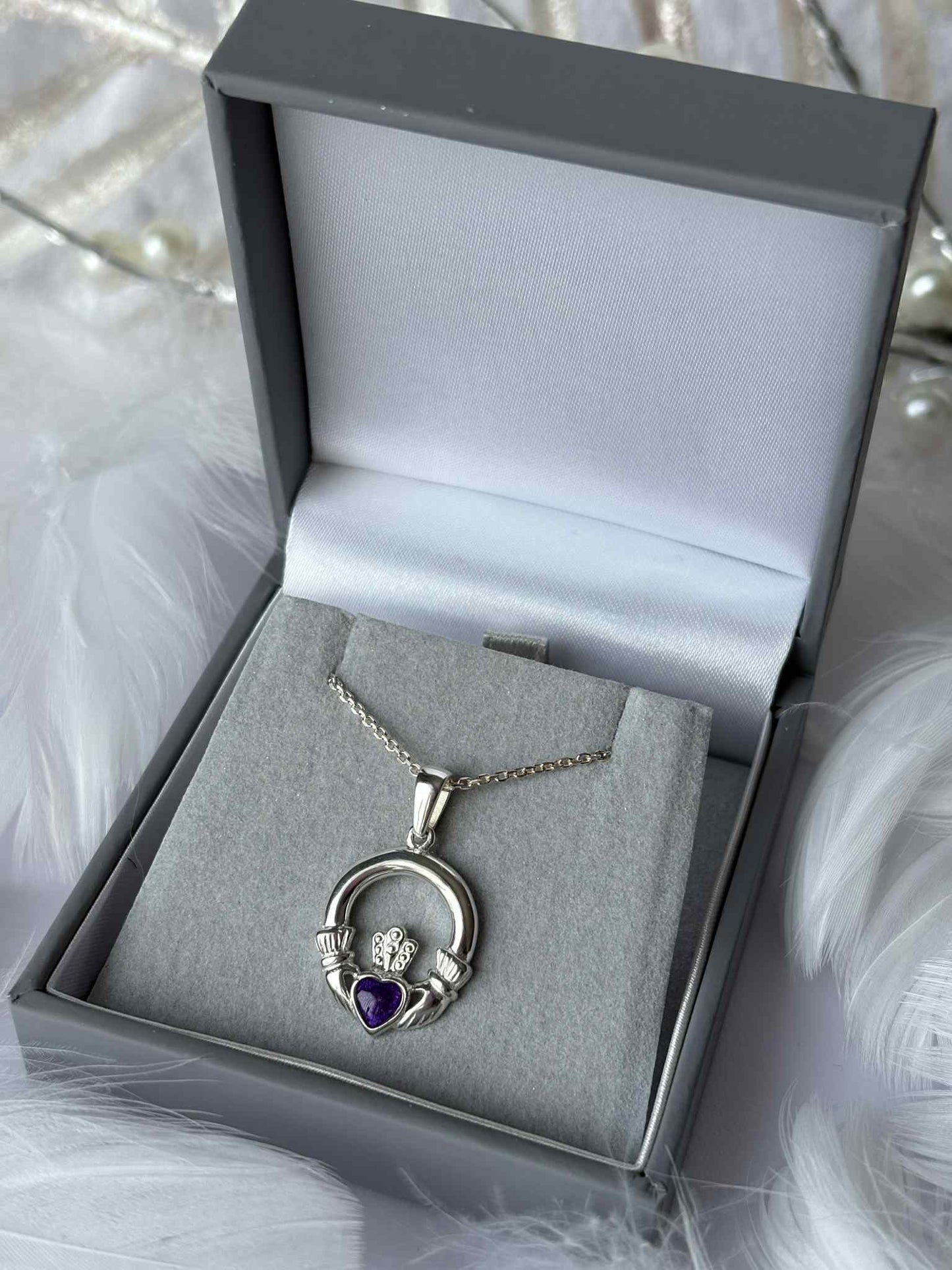 Eternal Claddagh Pendant