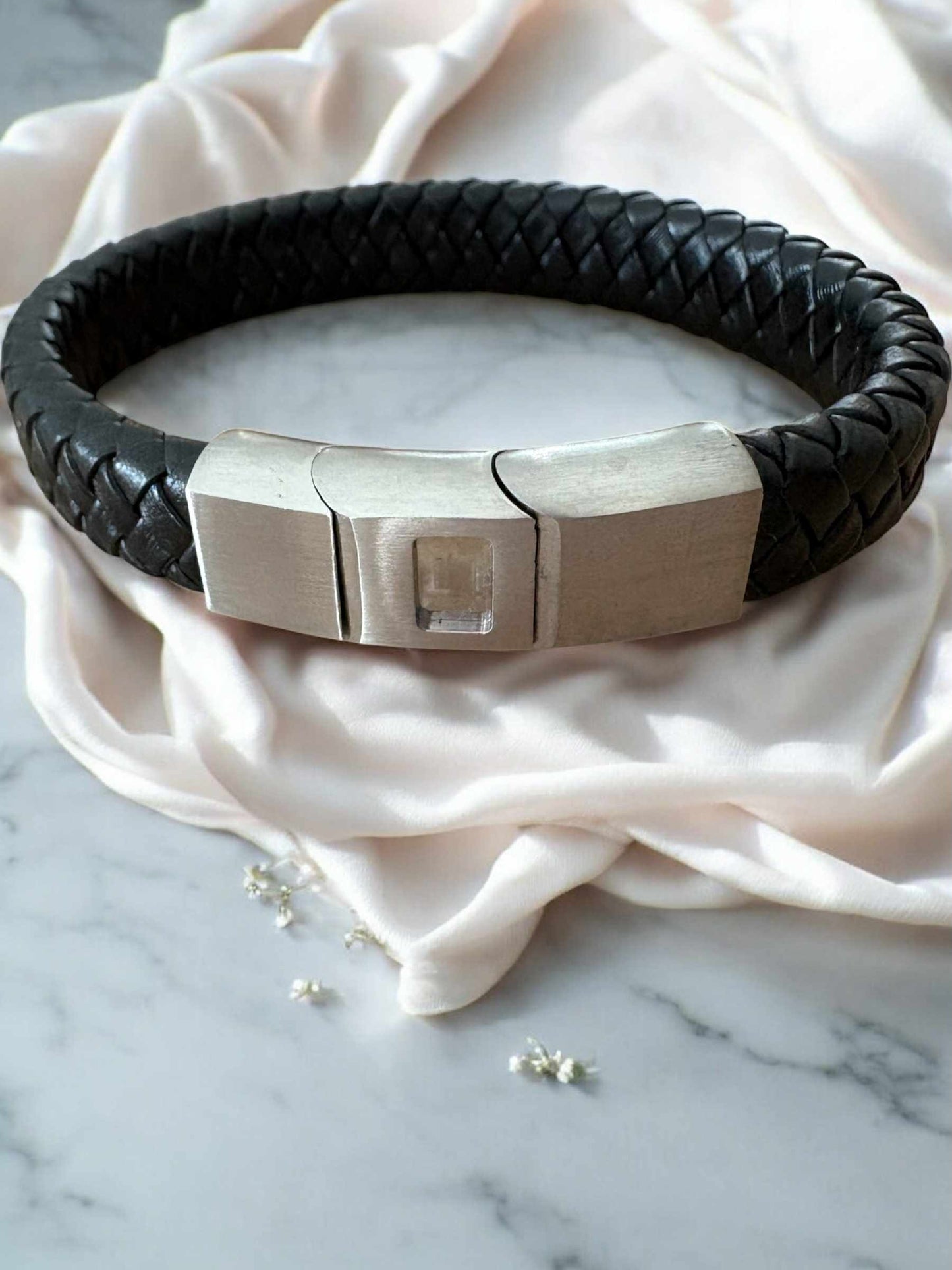 Mens Leather/Stainless Steel Bracelet