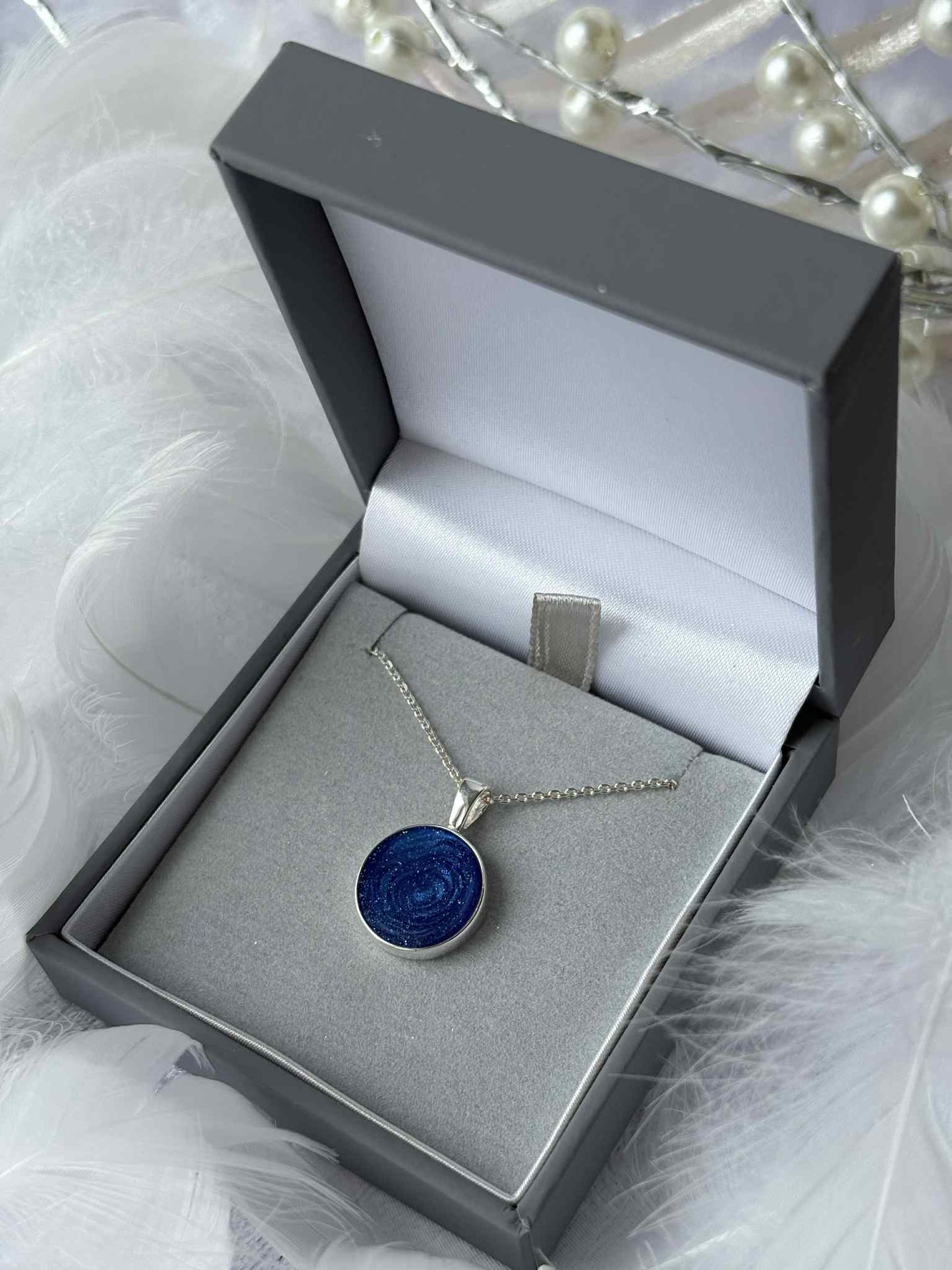 Everlasting Circle Pendant