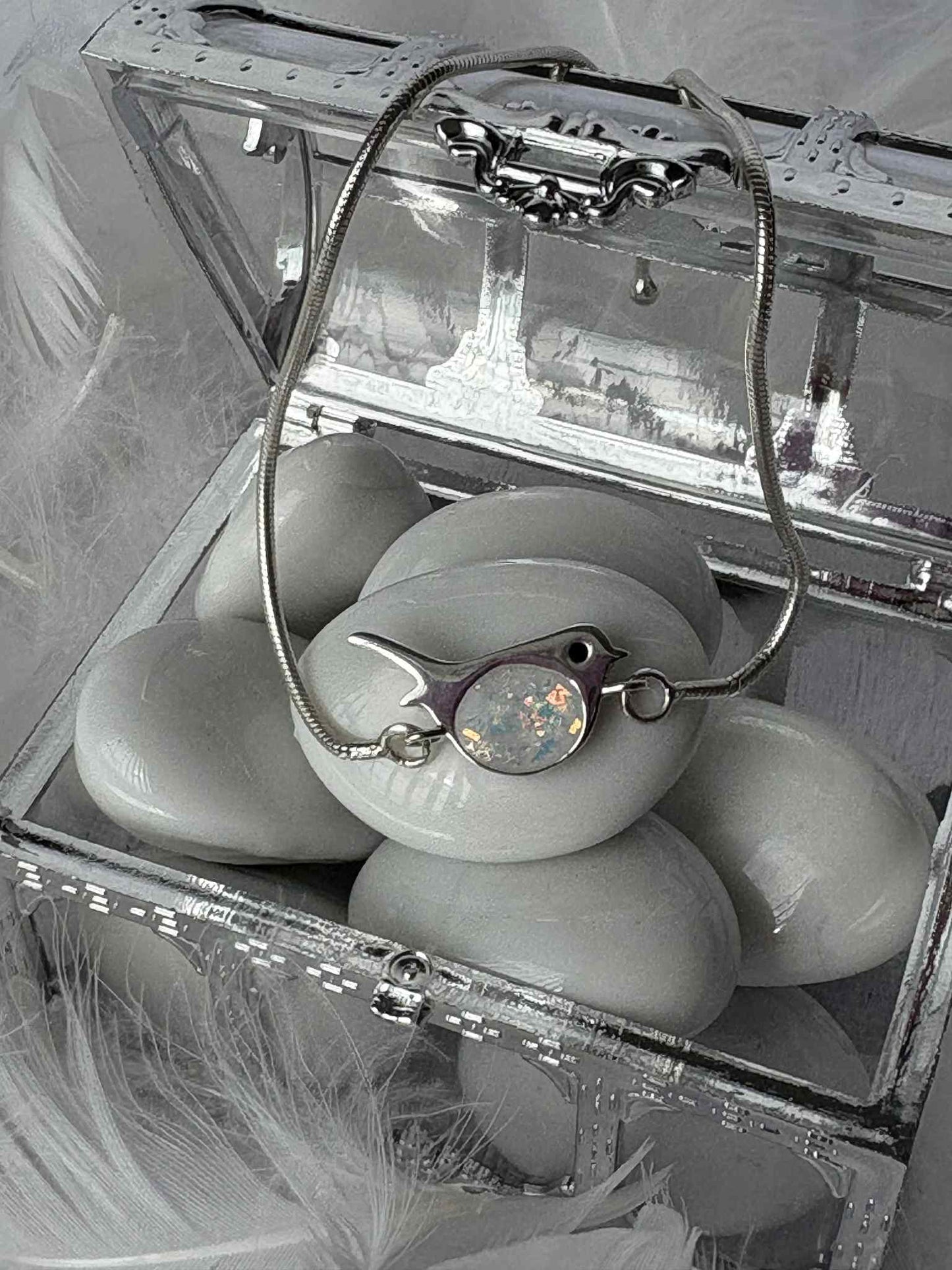 Robins Whisper Bracelet