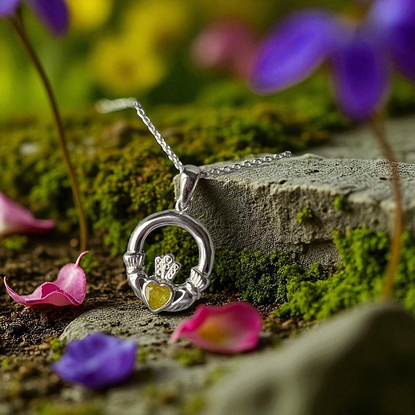 Eternal Claddagh Pendant