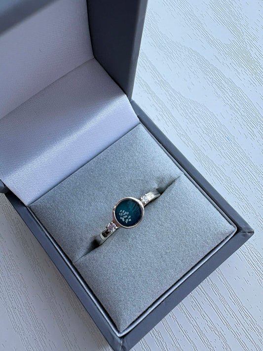 Sparkling Silent Promise Ring