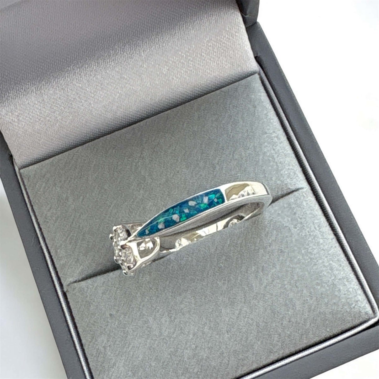 Catherine Solitaire Ring, suitable for 2 sets of ashes.