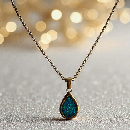 Sweet Memories Teardrop Pendant 18ct Gold PVD