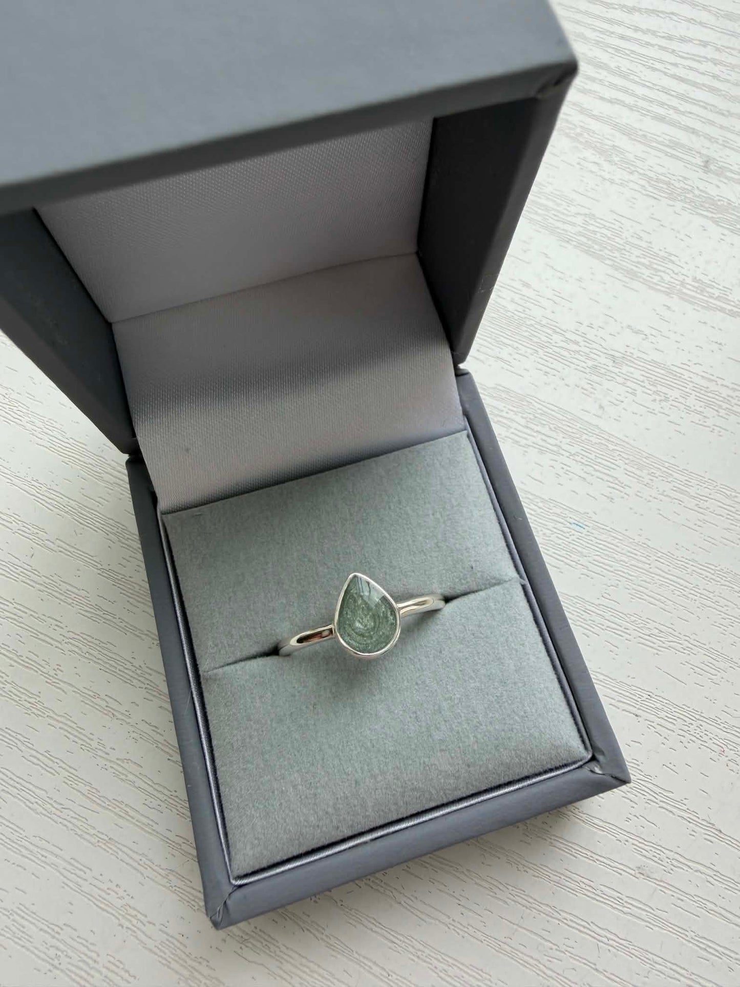 Silent Teardrop Ring