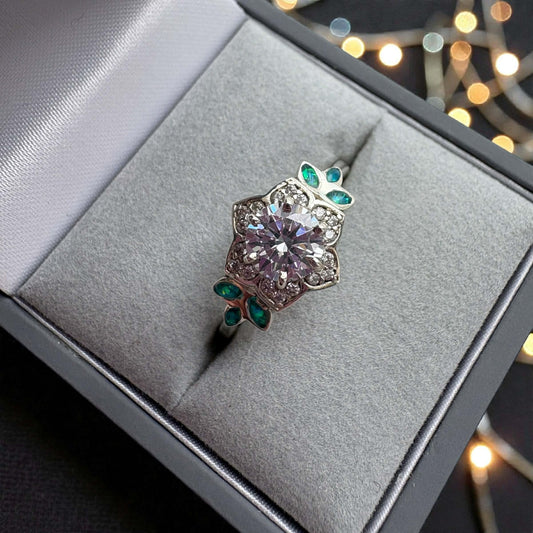 Cleopatra Ring, suitable for 1 to 6 sets of ashes.