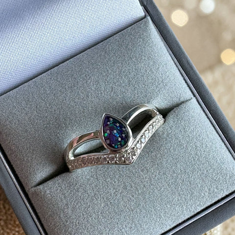Penelopi Pear Ring