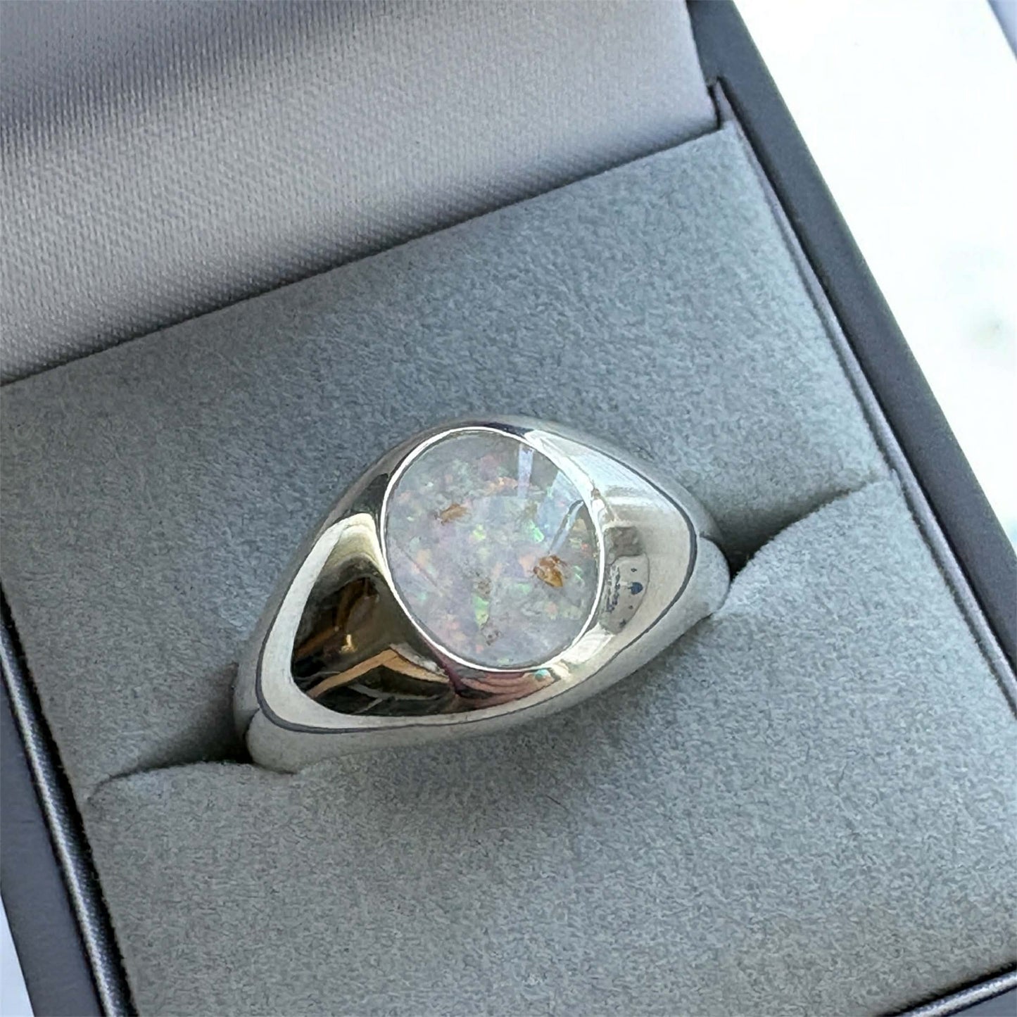 Mens Chunky Signet Ring