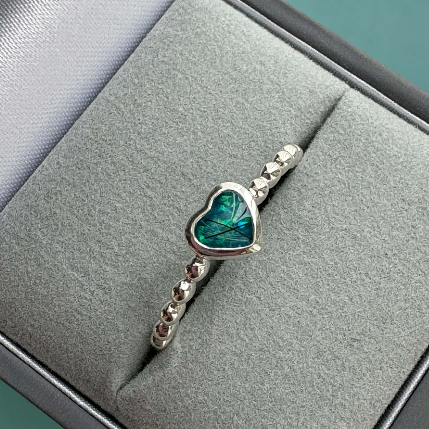 Bobble Heart Ring