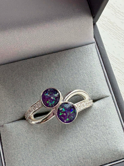 Together Forever Ring, suitable for 2 sets of ashes.