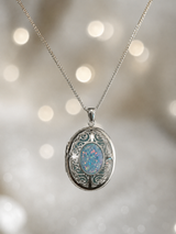 Everlasting Memories Medium Locket Pendant