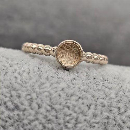 9ct Gold Bobble Ring