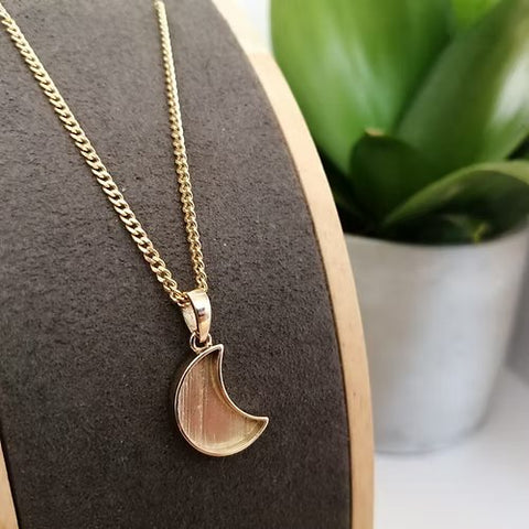 9ct Gold Moon Necklace