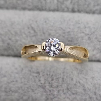 9ct Gold Timeless Solitaire Ring