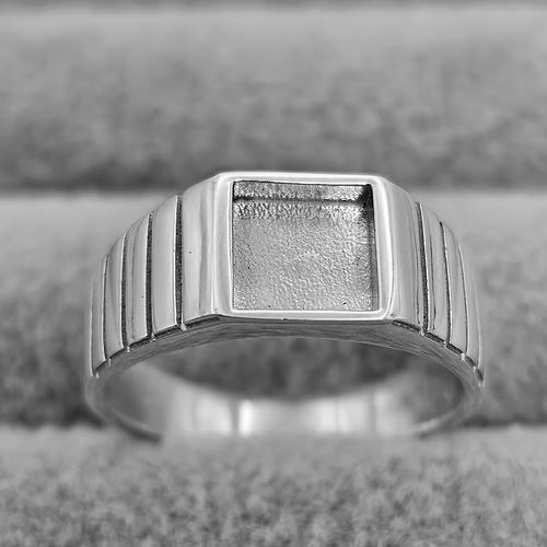 Mens Square Lined Signet Ring