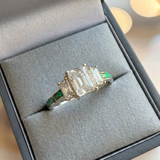 Hidden Serenity Ring, suitable for 2 sets of ashes.