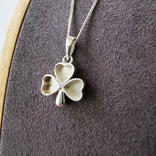 Shamrock Pendant
