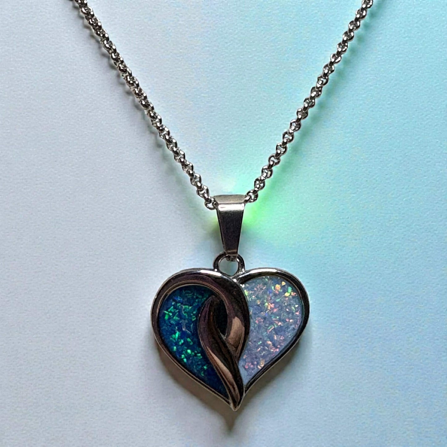 Crossover Heart Stainless Steel Pendant, suitable for 2 sets of ashes.