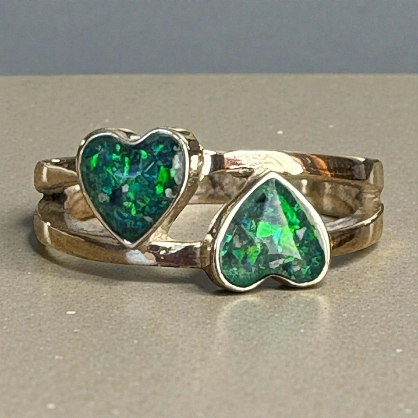 Double Hearts Ring, suitable for 2 sets of ashes.