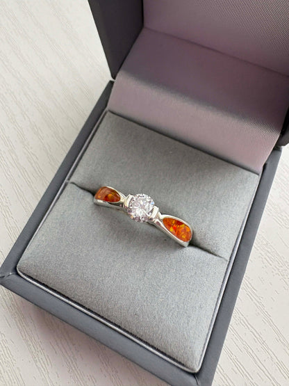 Timeless Solitaire Ring, suitable for 2 sets of ashes.