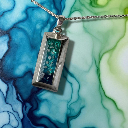 Mens Heritage Bar Pendant