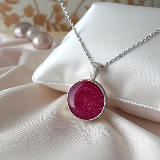 Everlasting Circle Pendant
