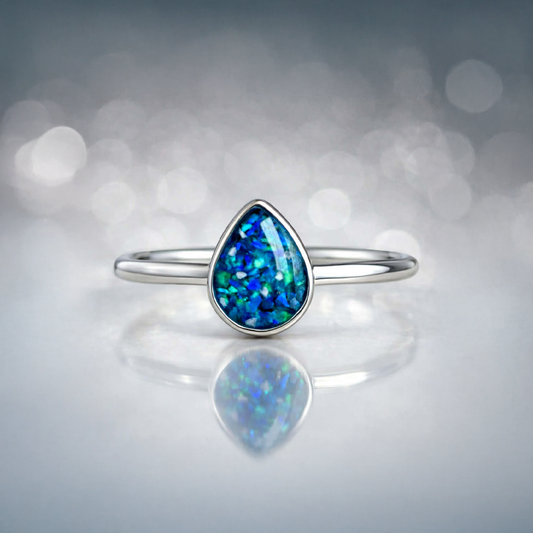 Silent Teardrop Ring