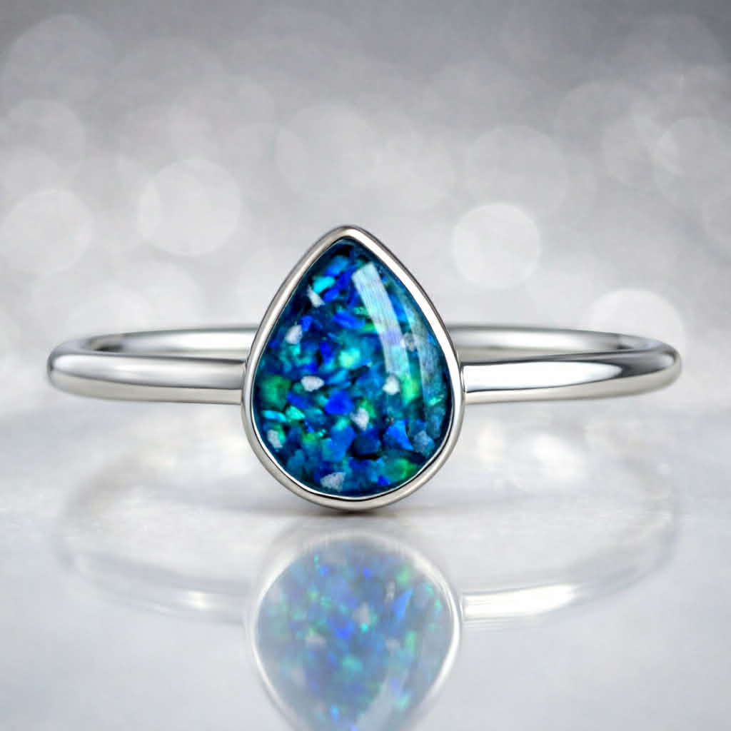 Silent Teardrop Ring