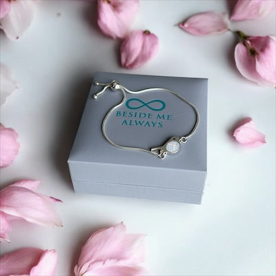 Robins Whisper Bracelet